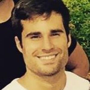 Meet your Posher, Cameron